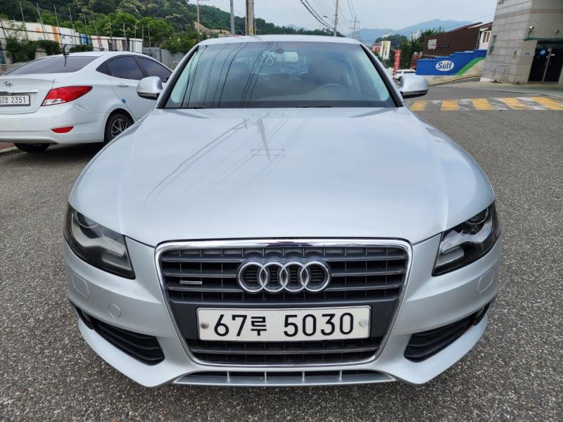 �ƿ�� A4(4����) 2.0 TFSI ��Ʈ�� 