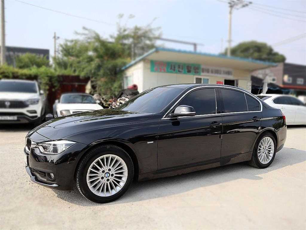 BMW 3ø(6) 320i Ÿ