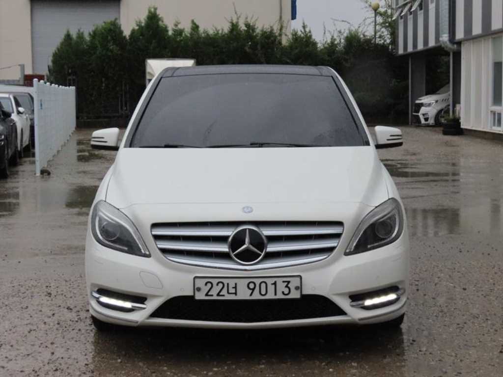  BŬ(2) B200 CDI Ǽǽ