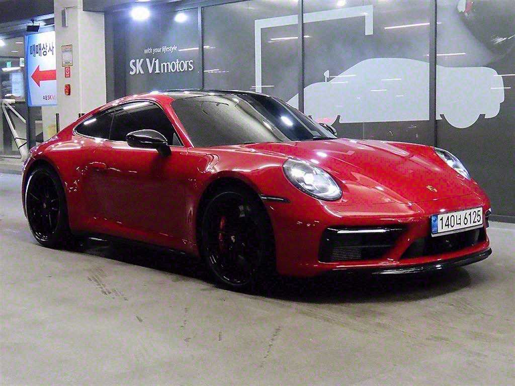  911(992) ī 4 GTS
