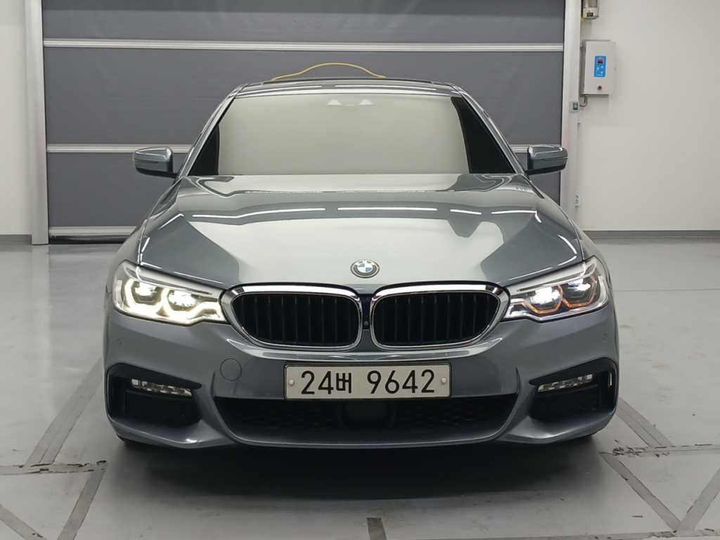 BMW 5ø(7)  520d M ÷