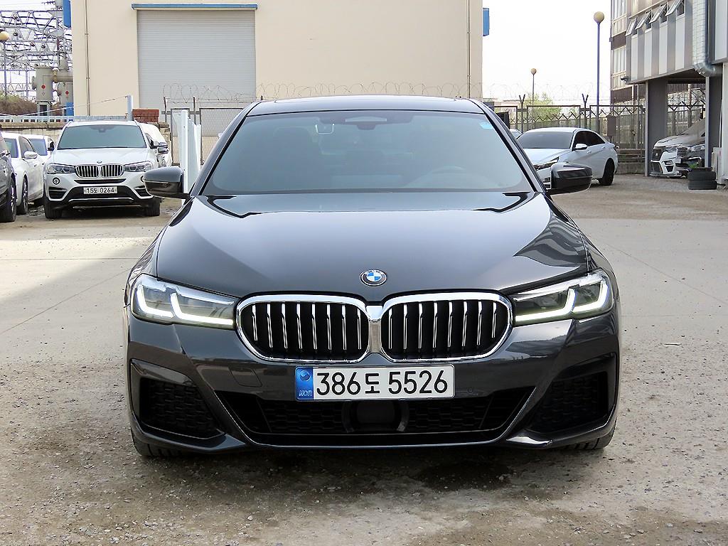 BMW 5ø(7)  530i M
