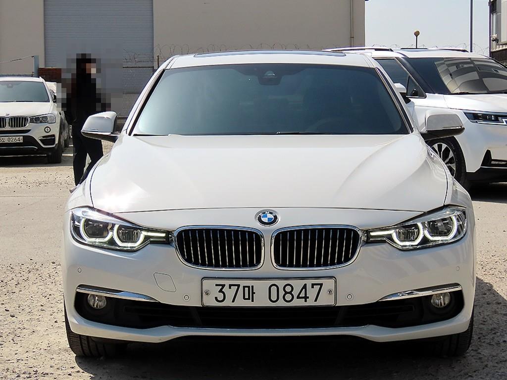 BMW 3ø(6) 320i Ÿ