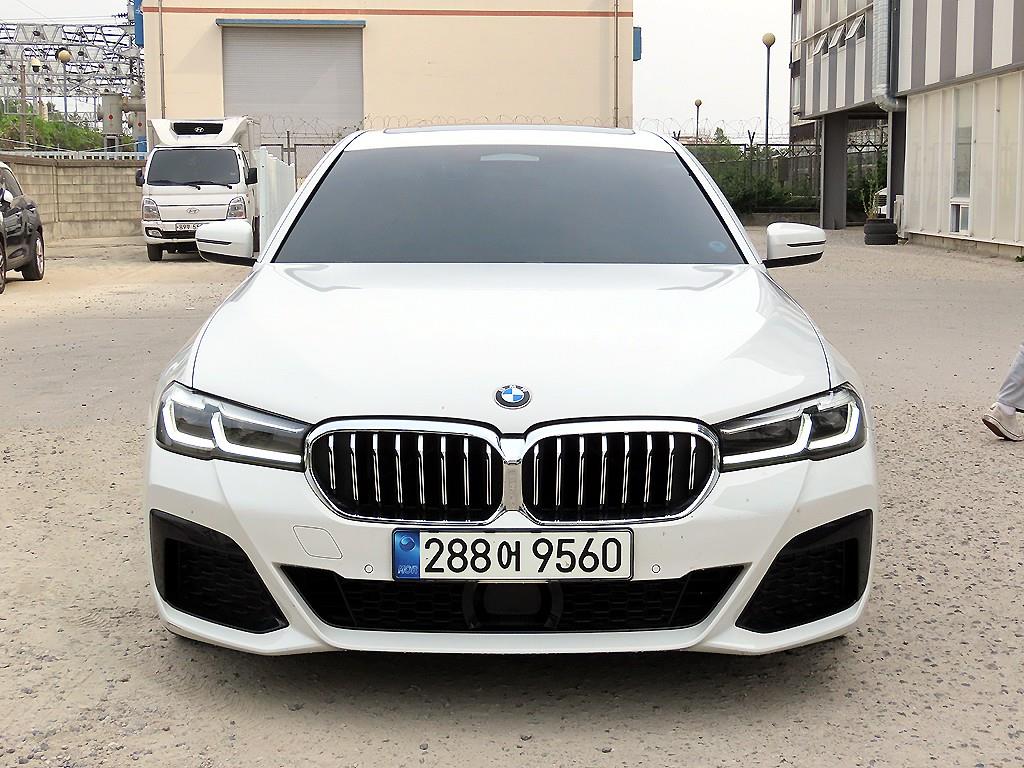 BMW 5ø(7)  520i M 