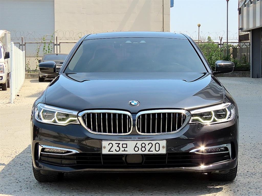 BMW 5ø(7)  520d xDrive Ÿ ÷