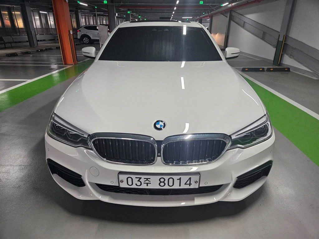 BMW 5ø(7)  530i M ÷