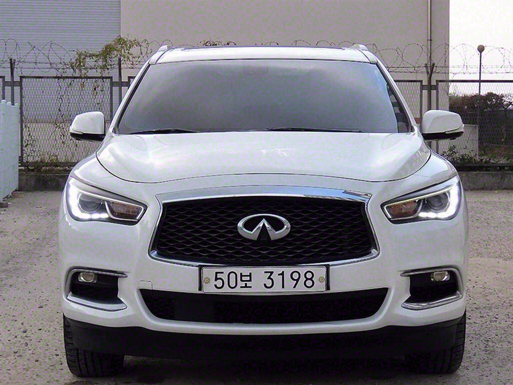 ���Ǵ�Ƽ QX60 3.5 AWD 