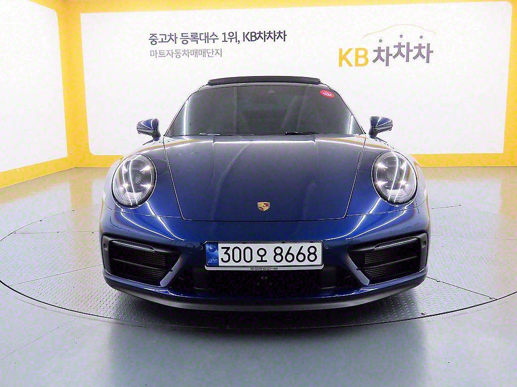  911(992) ī 4 GTS