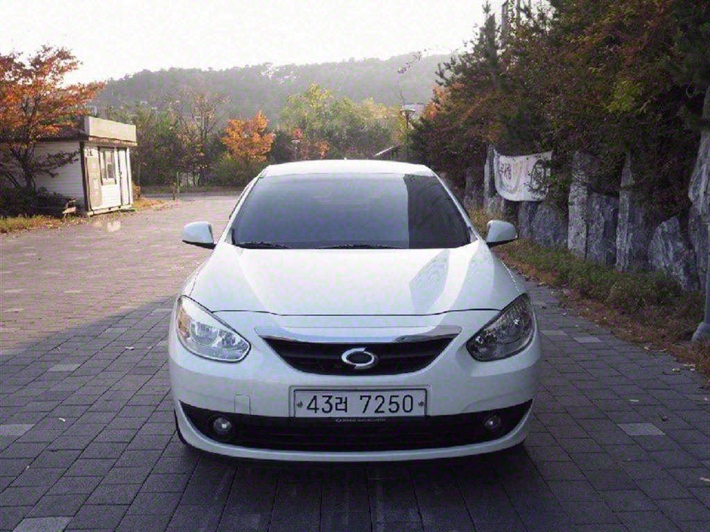 (Ｚ)  SM3 1.6 SE 