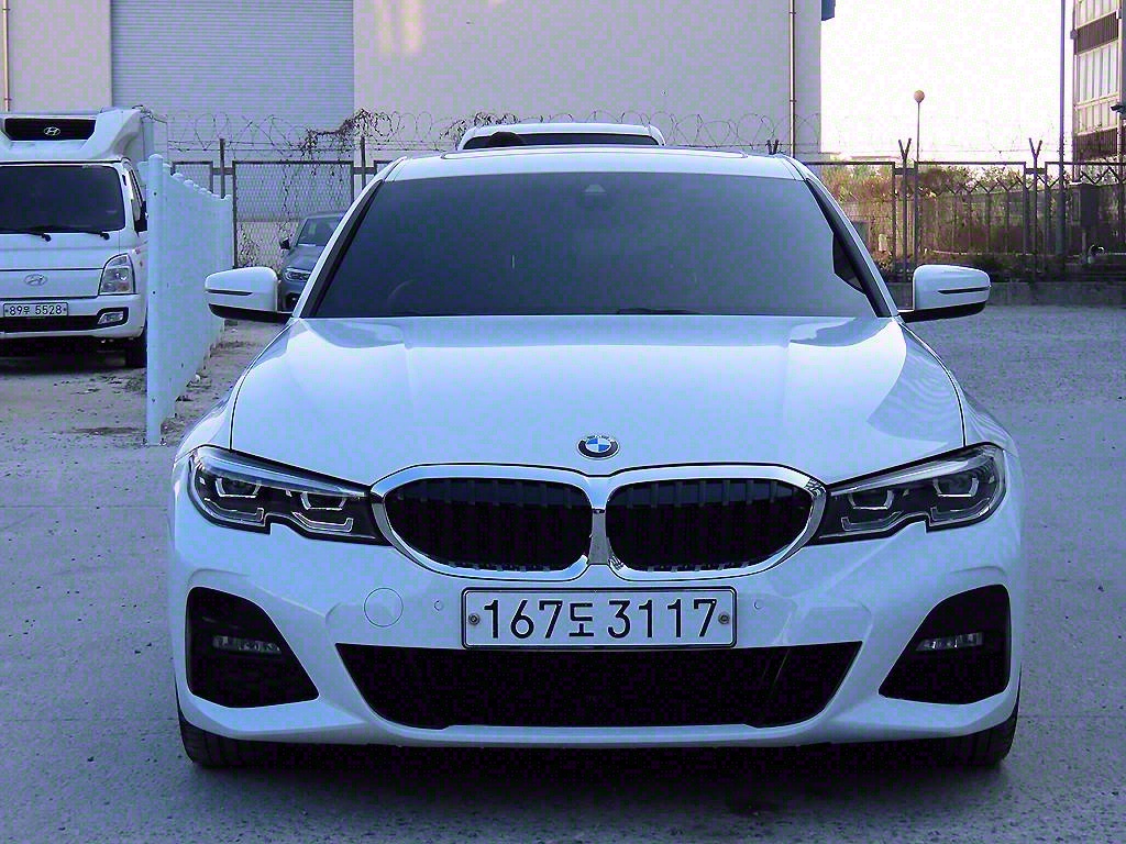 BMW 3ø(7) 330i M 