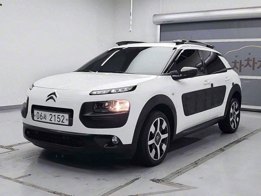Ʈο C4 Ĭ 1.6 BlueHDi 