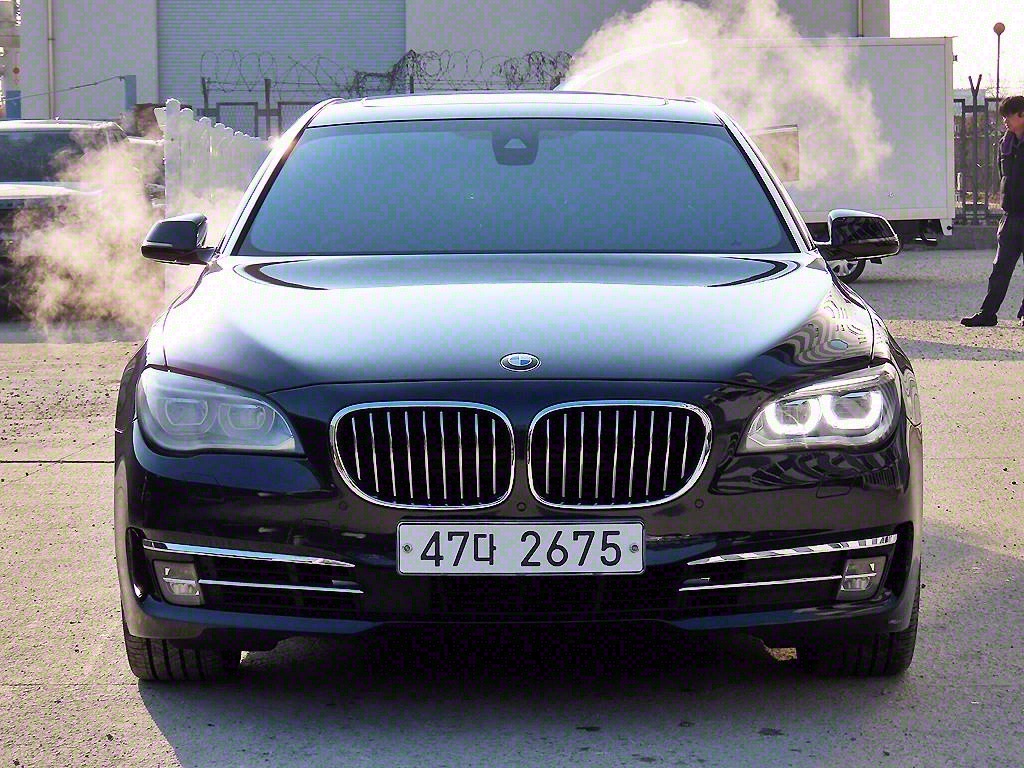 BMW 7ø(5) 750Li xDrive ؿ÷콼