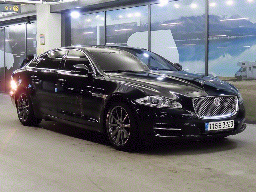 ��Ծ� XJ(8����) 3.0D LWB �����̾� ���Ÿ�