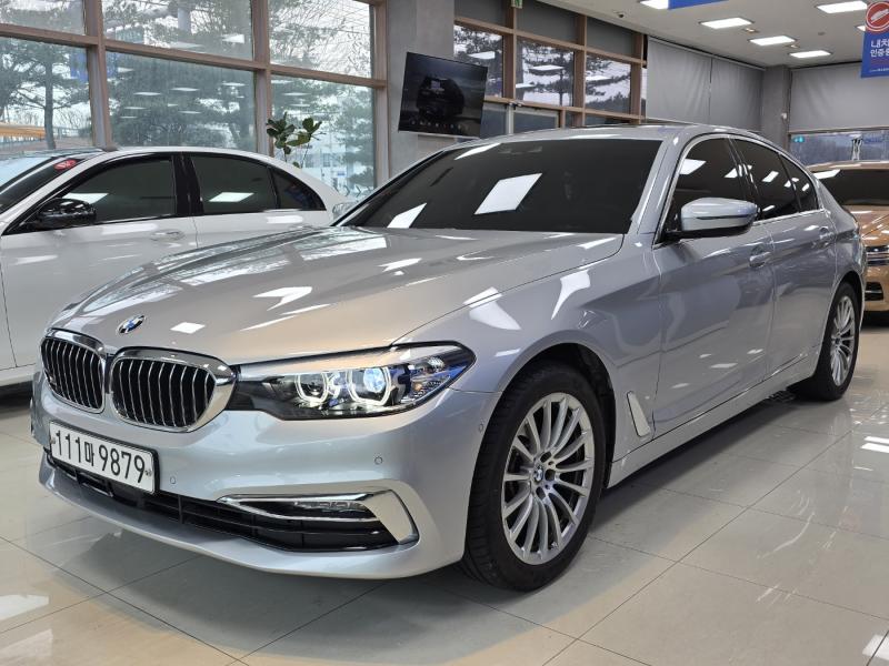BMW 5ø(7)  520i ¼Ÿ
