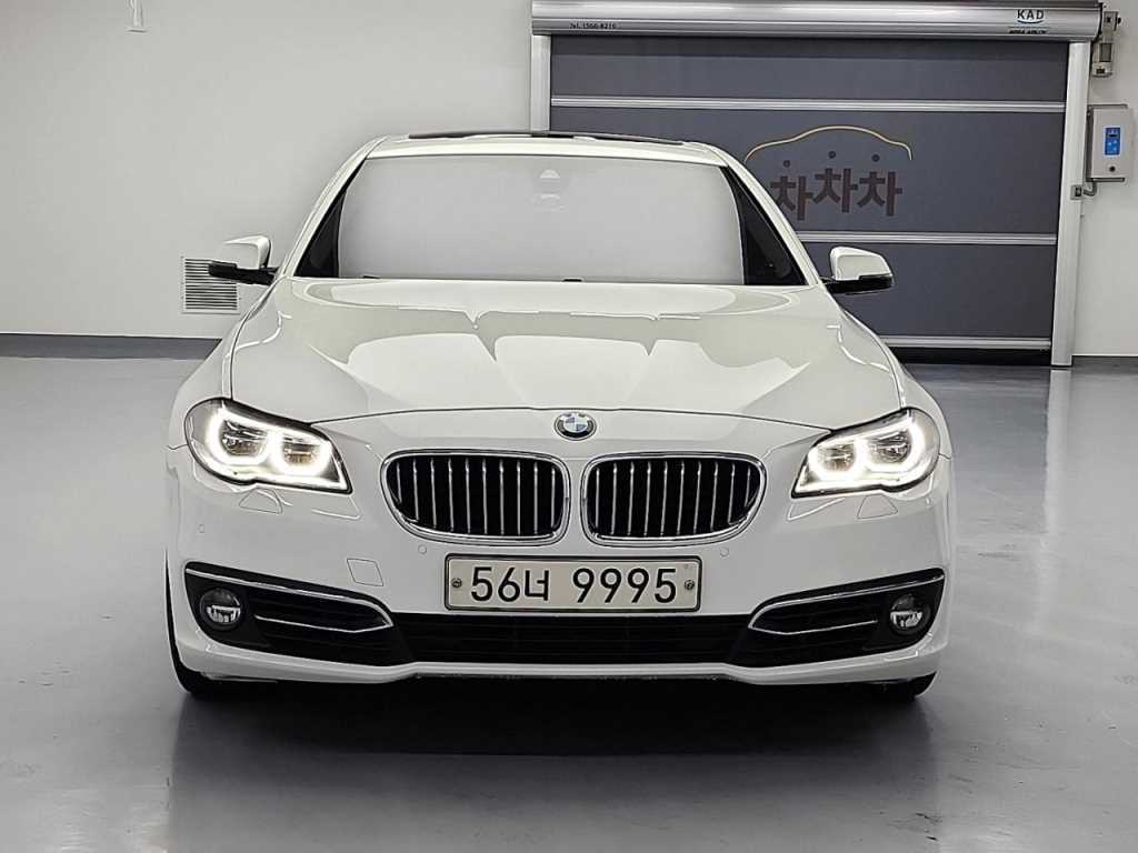 BMW 5ø(6) 528i xDrive Ÿ