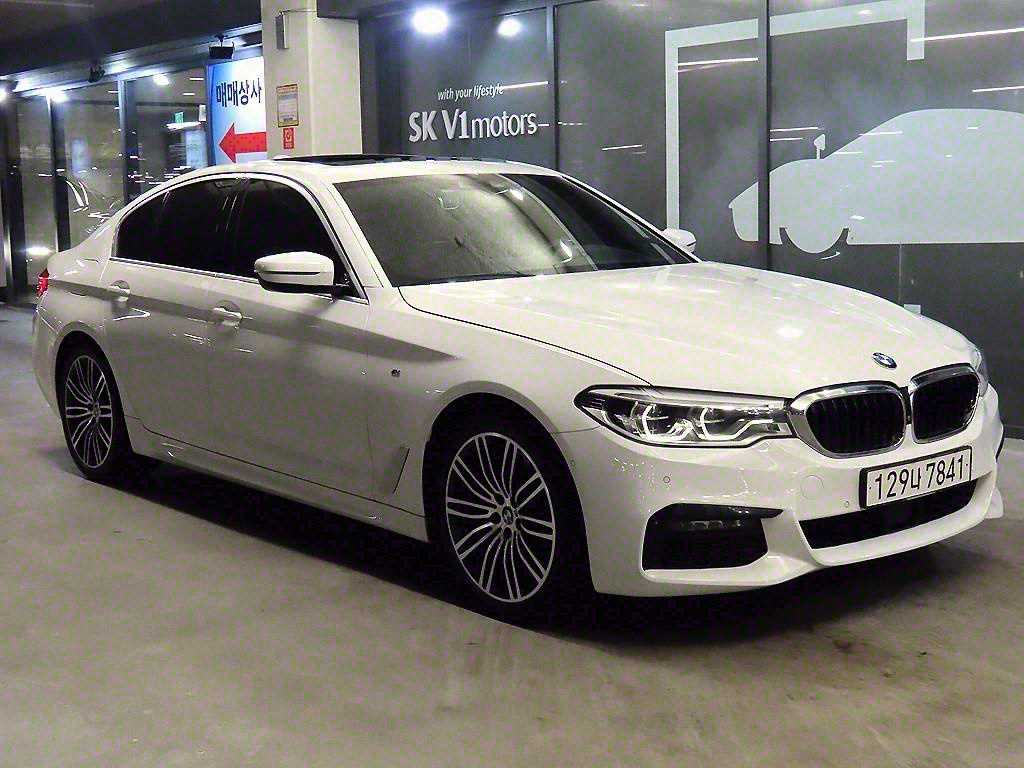BMW 5ø(7)  530i M ÷