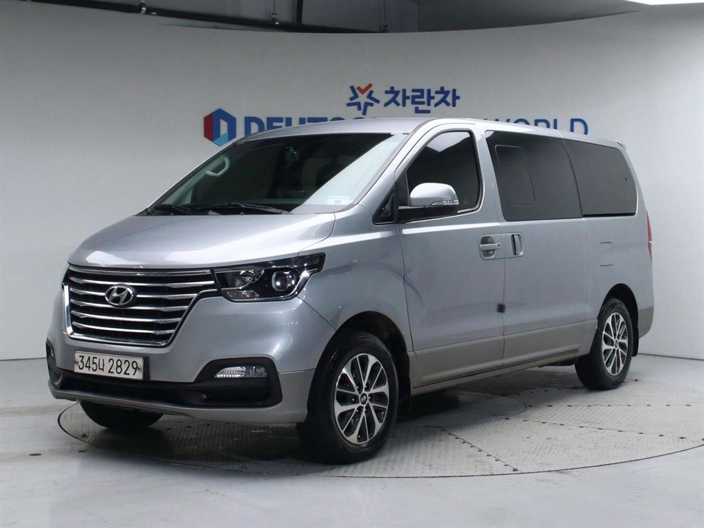   ׷彺Ÿ 9ν  4WD ͽŬú