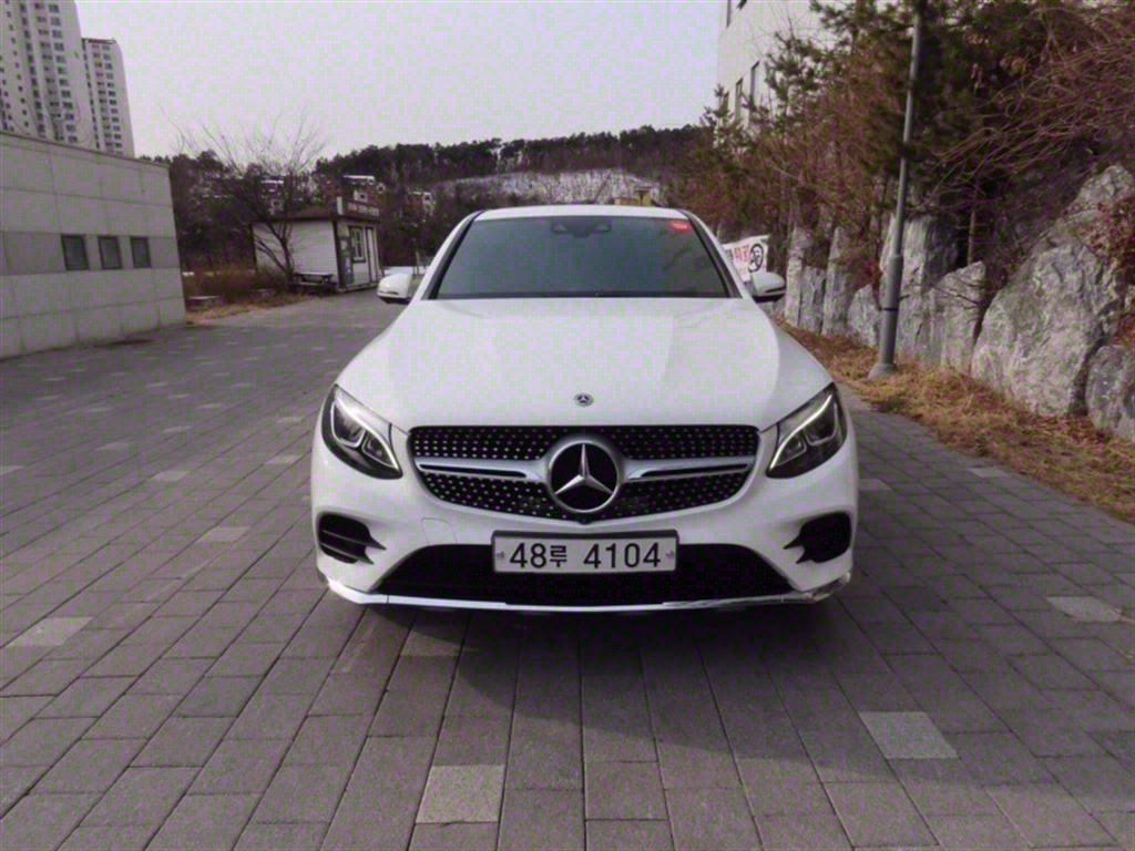  GLCŬ GLC 220d 4ƽ  ̾