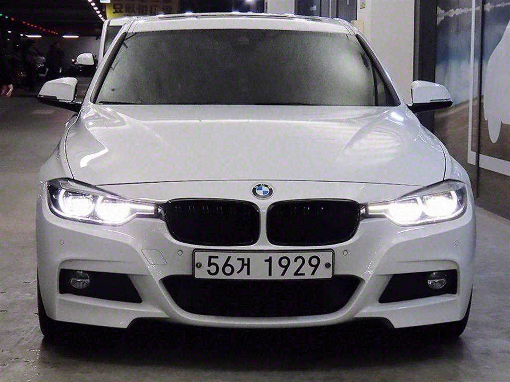 BMW 3ø(6) 330i M 