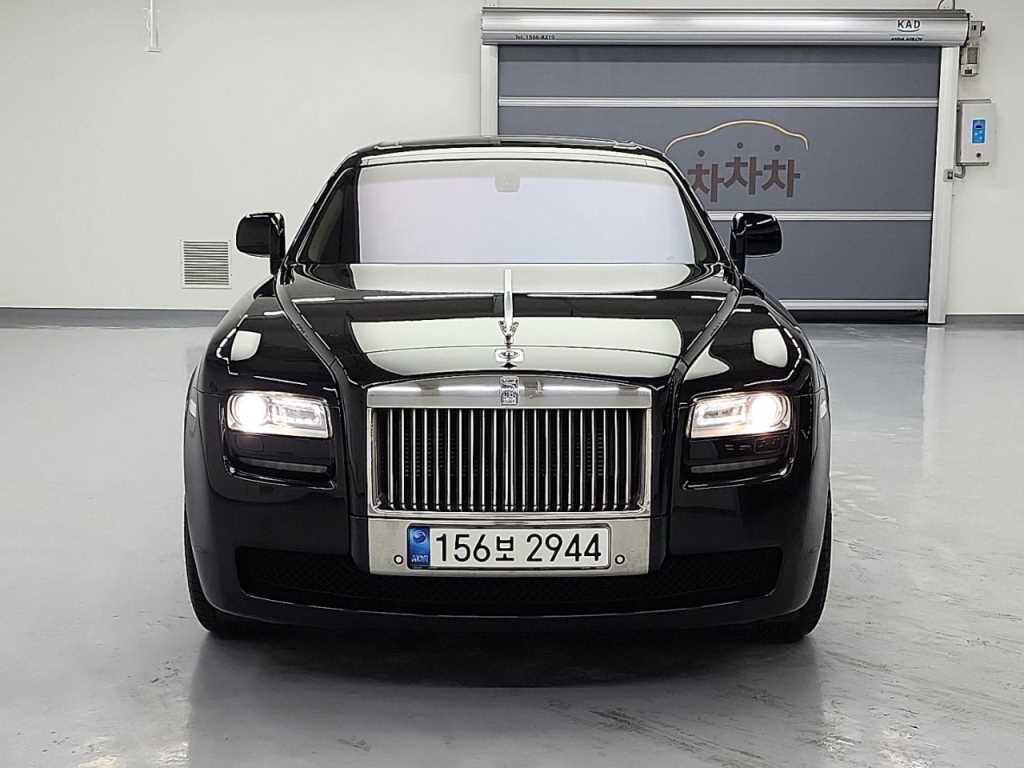 ѽ̽ Ʈ 6.6 V12 SWB 
