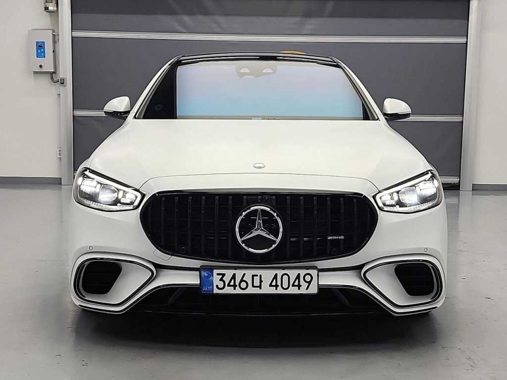  SŬ(7) S63e L AMG 