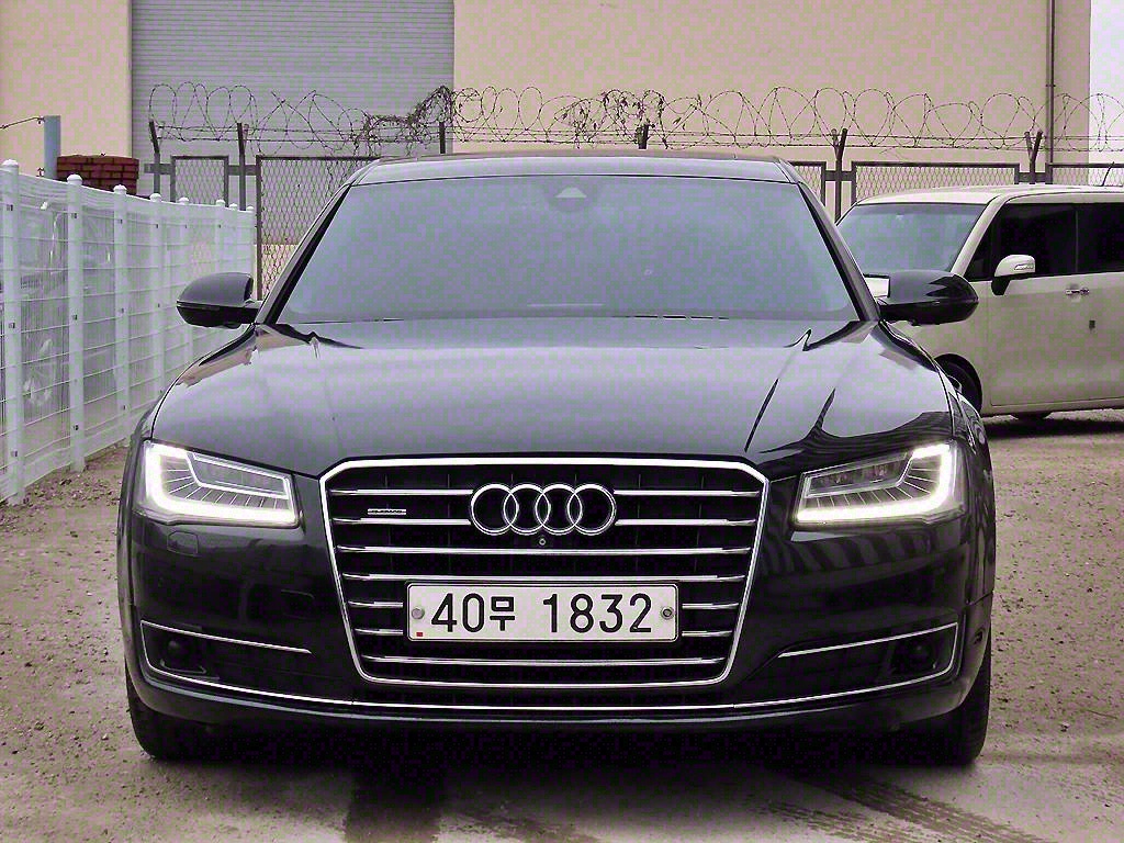 ƿ A8(3) 50 TFSI Ʈ LWB 