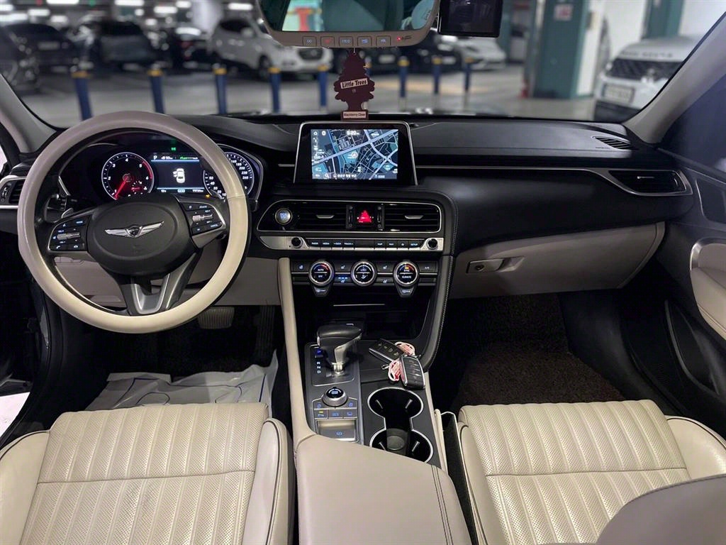 ׽ý G70 2.2D AWD 