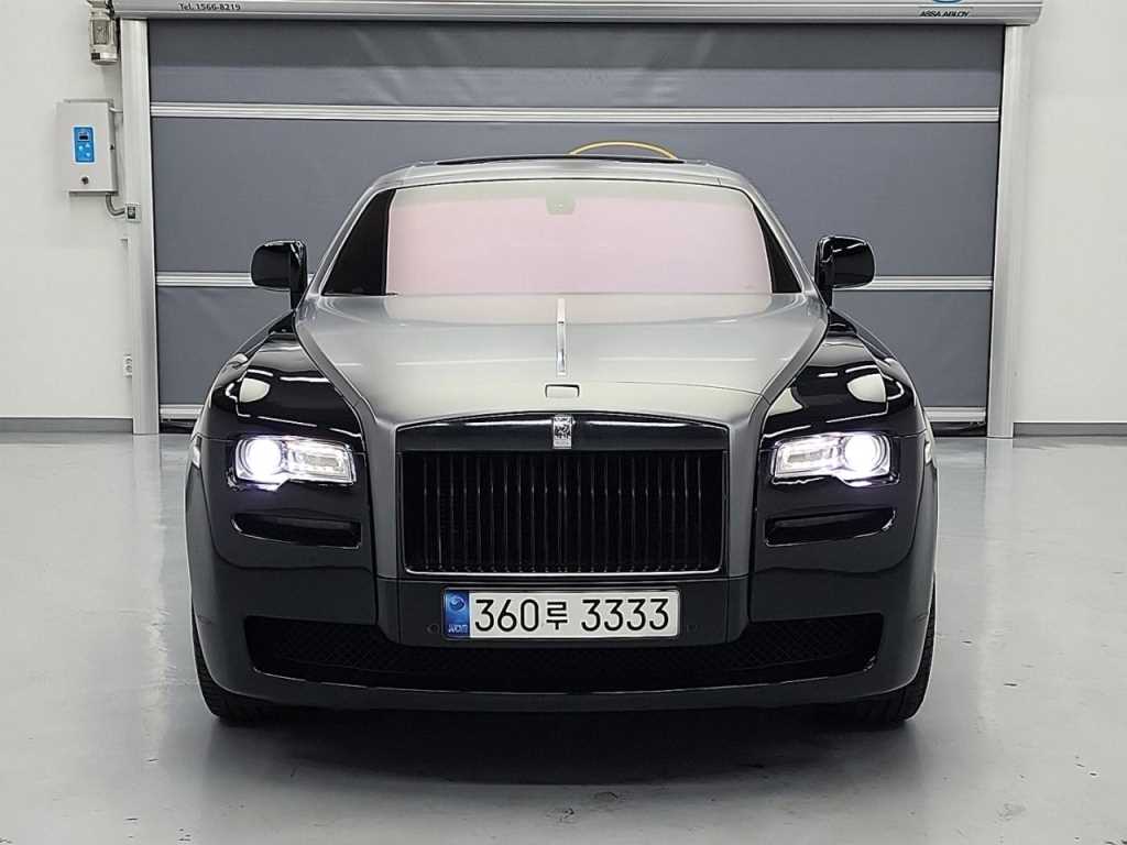 ѽ̽ Ʈ 6.6 V12 SWB 