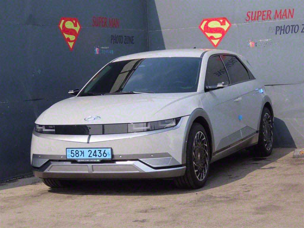  ̿ 5 EV AWD շ Ƽ
