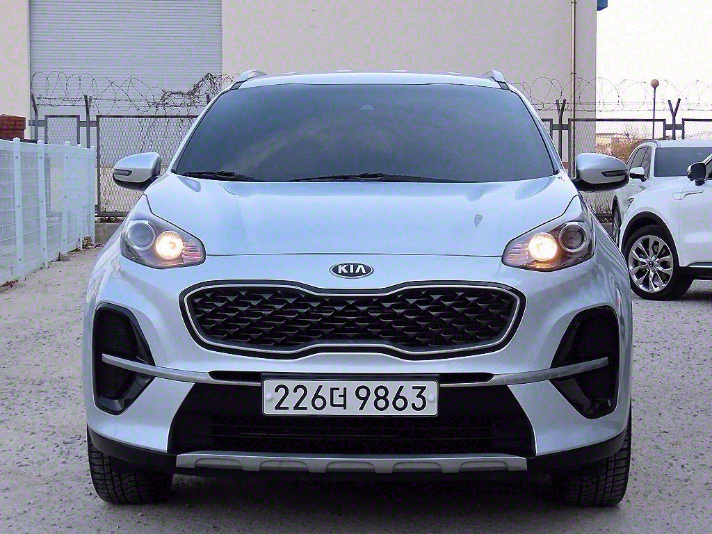  Ƽ   1.6  2WD Ƽ