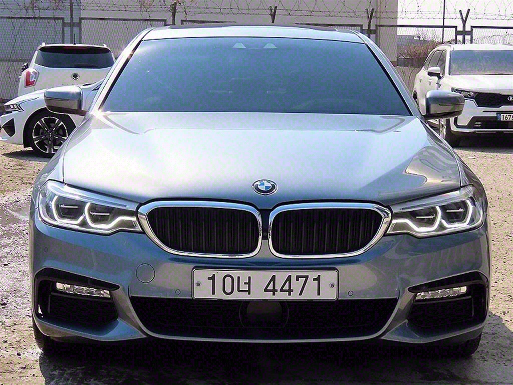 BMW 5ø(7)  520d xDrive M ÷
