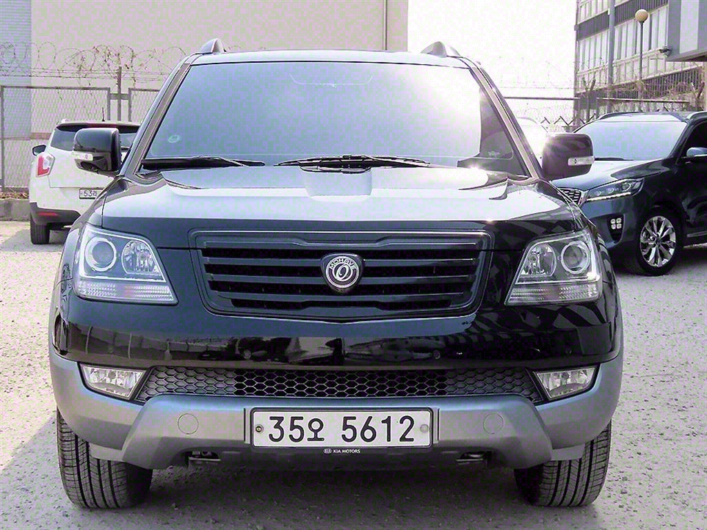  Ϻ  4WD KV300