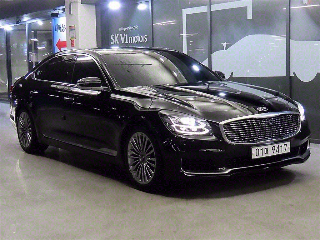   K9(RJ) 3.3 AWD 