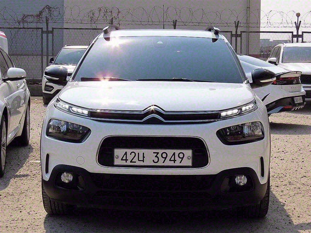 Ʈο C4 Ĭ 1.6 BlueHDi 
