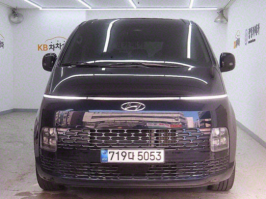  Ÿ 2.2   11ν 4WD 