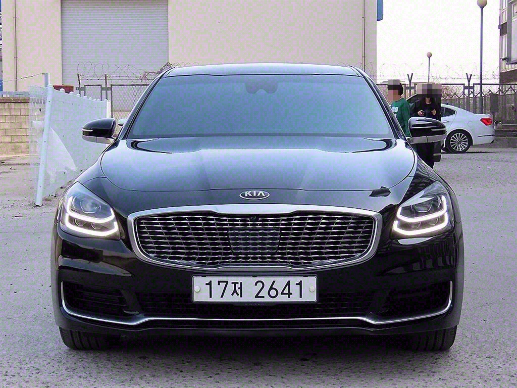   K9(RJ) 3.8 GDI AWD ÷Ƽѥ