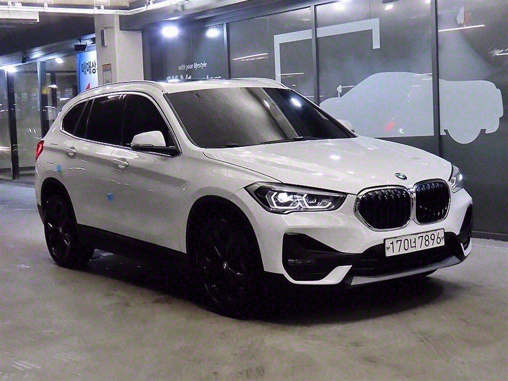 BMW X1(2) 18d xDrive Ƽ