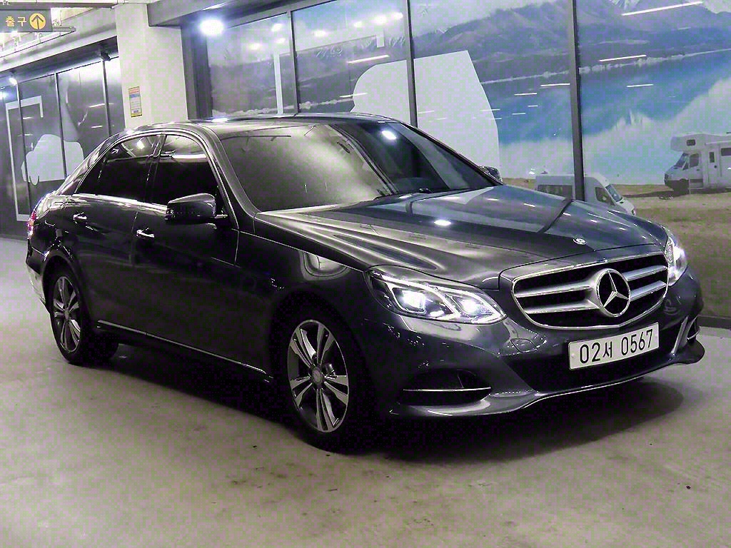  EŬ(4) E220 CDI  ƹ氡
