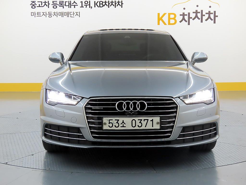 �ƿ�� A7 40 TFSI ��Ʈ�� �����̾�