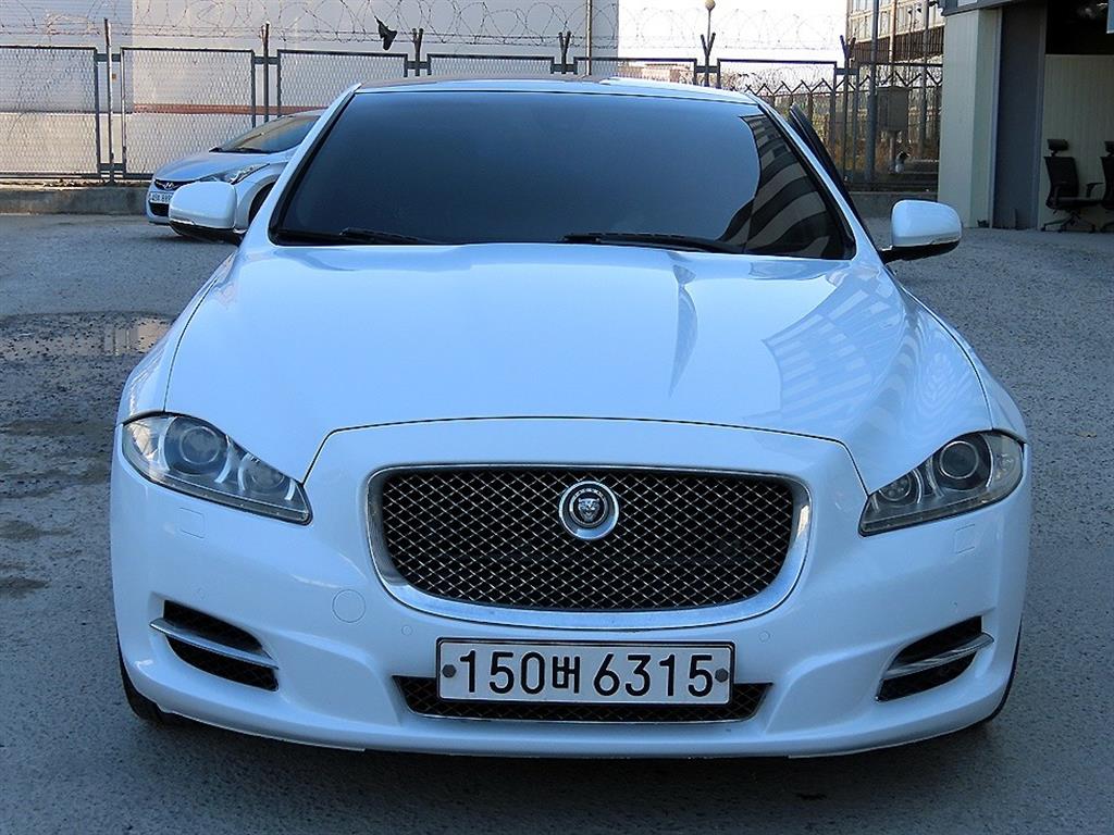 ��Ծ� XJ(8����) 3.0D LWB �����̾� ���Ÿ�