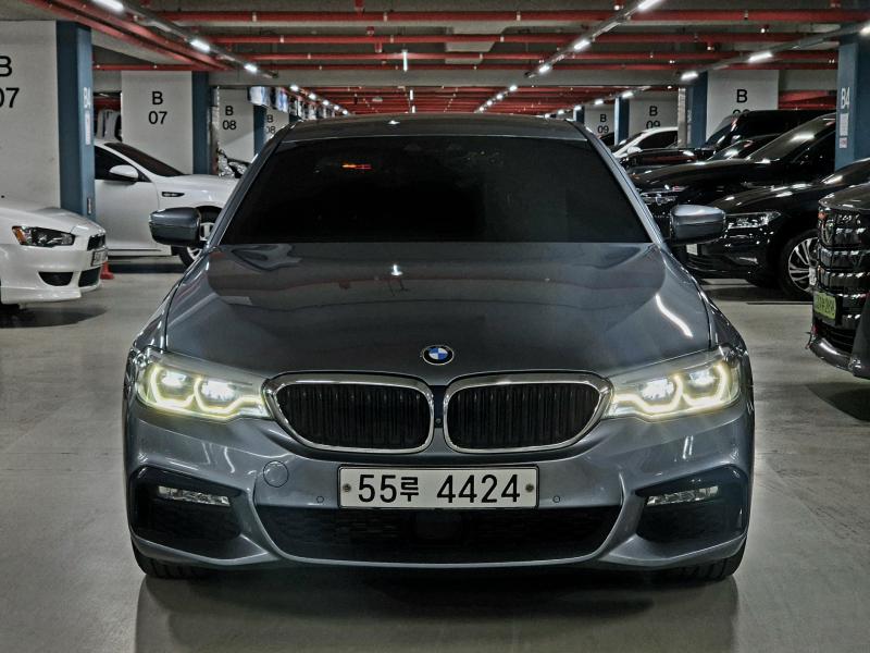 BMW 5ø(7)  520d xDrive M ÷