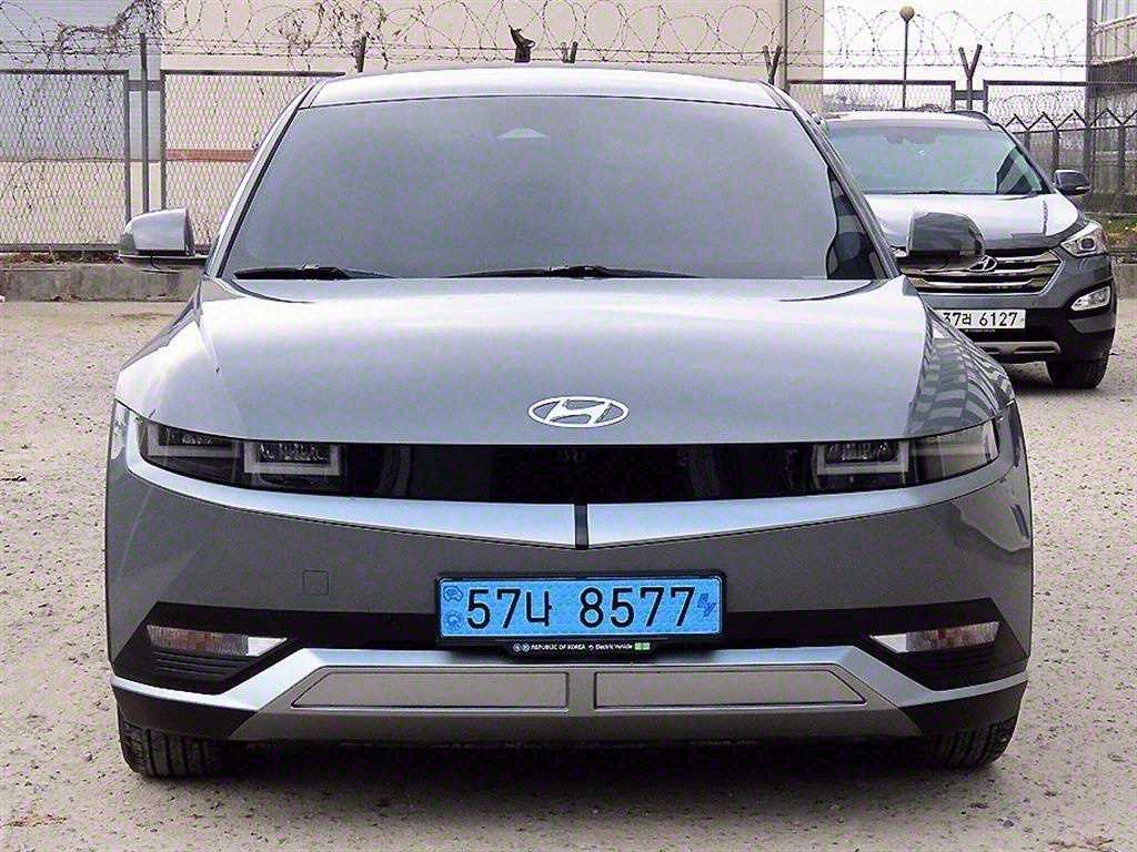  ̿ 5 EV AWD շ ͽŬú