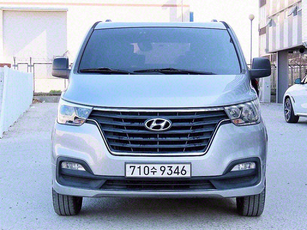   ׷彺Ÿ 12ν  4WD Ʈ
