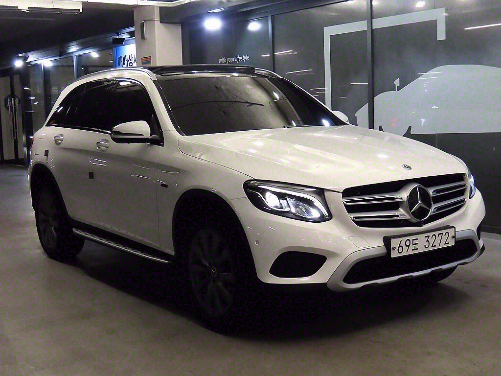  GLCŬ GLC 350e 4ƽ ̾