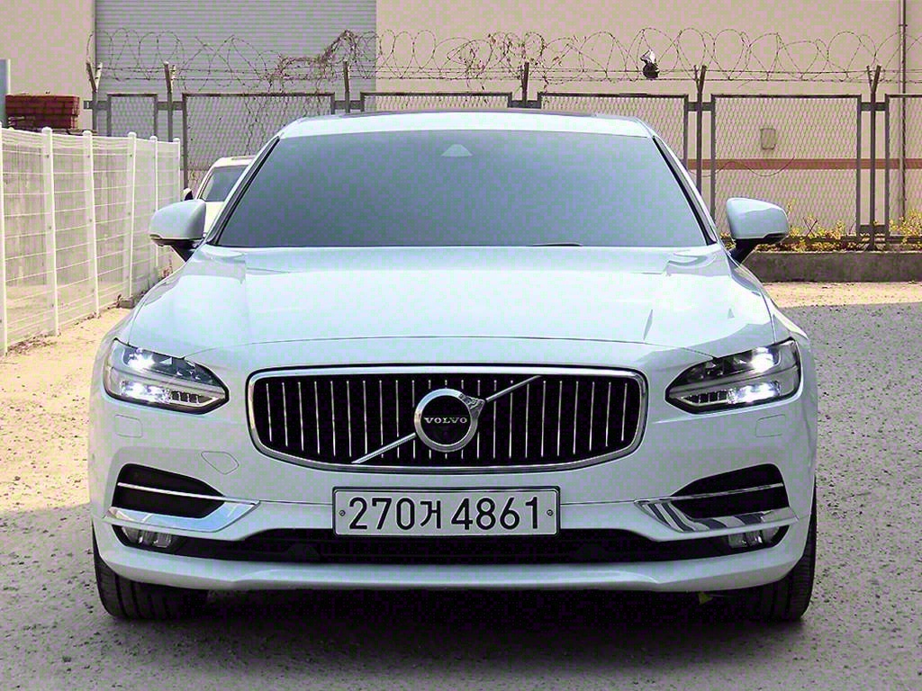    S90 T5 νũ