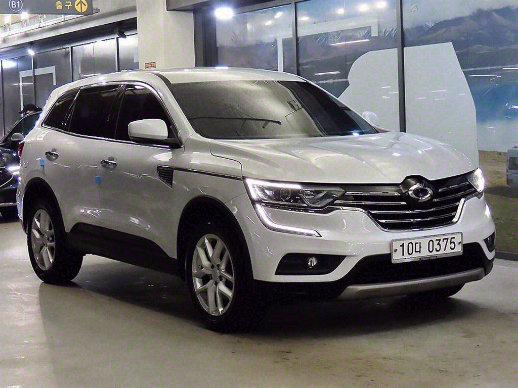 (Ｚ) QM6 2.0 dCi 4WD LE