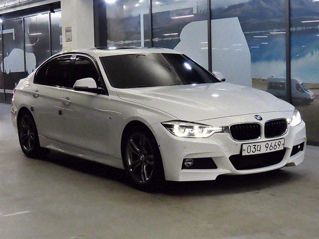 BMW 3ø(6) 320i M 
