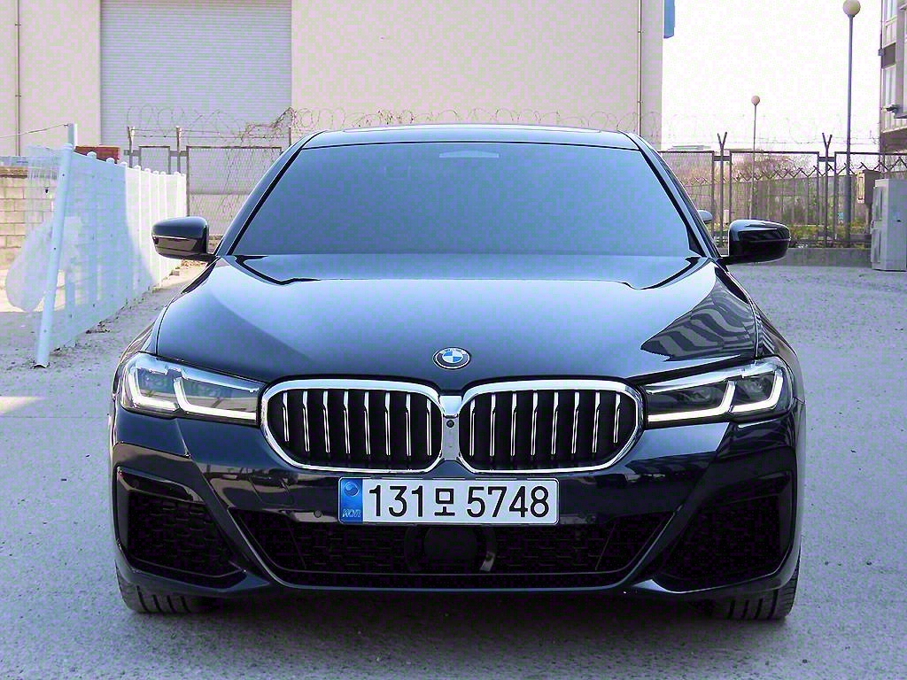 BMW 5ø(7)  530i M 
