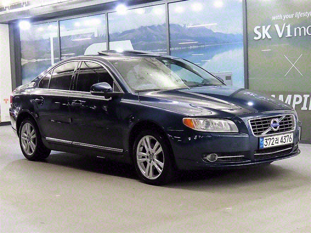  S80(2) D4 