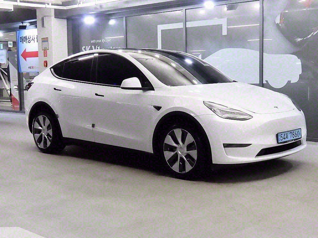 ׽  Y AWD   